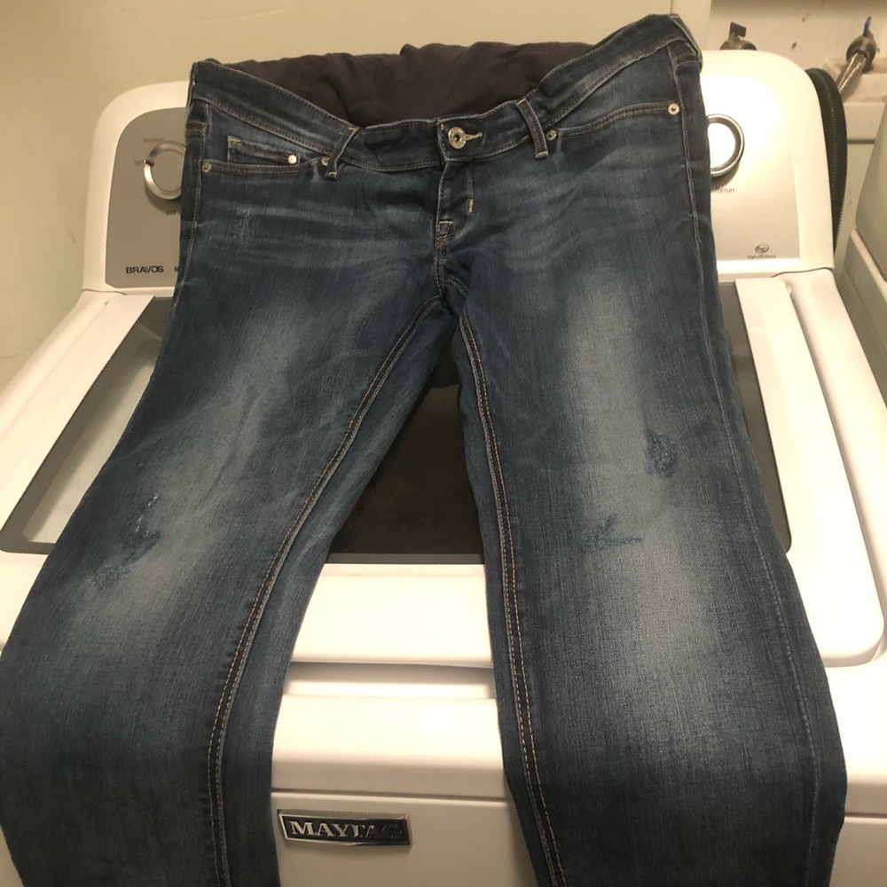 Mama maternity skinny jeans. H and M brand.